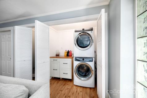 36 Brookcliff Drive Asheville NC 28804