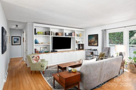 36 Brookcliff Drive Asheville NC 28804