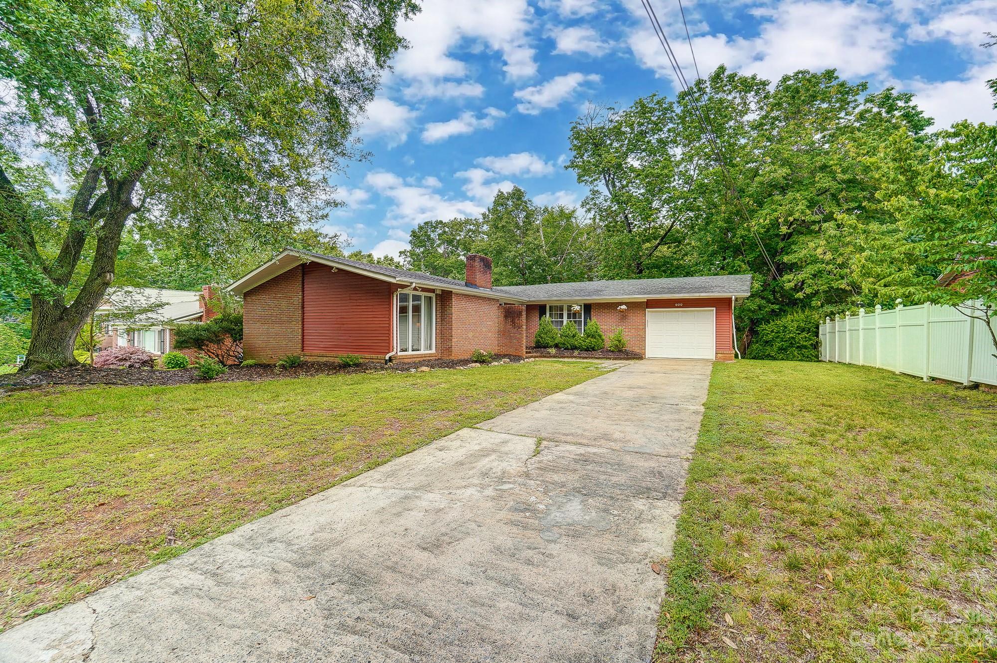 600 Deveron Place NE Concord NC 28025