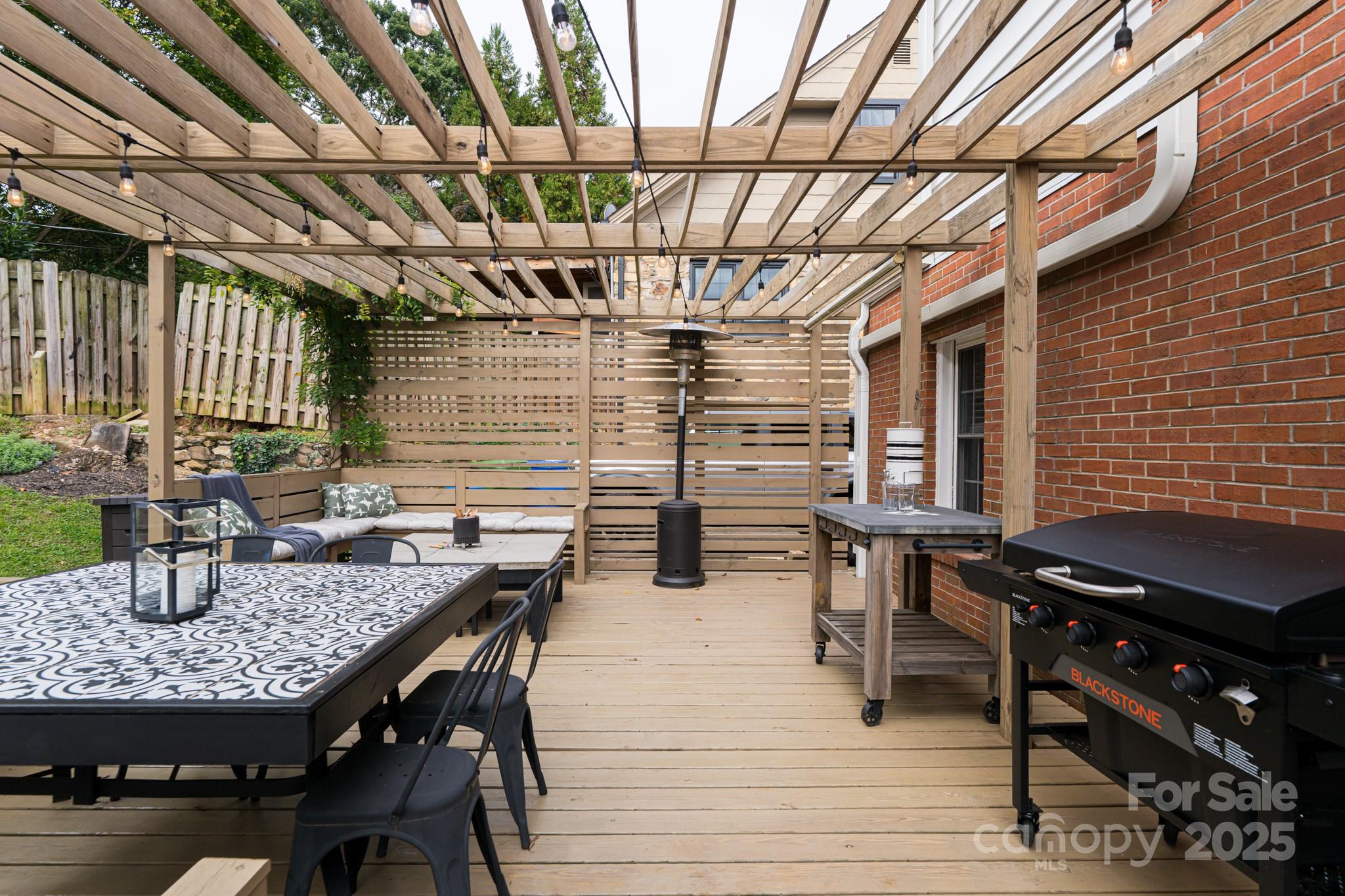 11 Colonial Place Asheville NC 28804