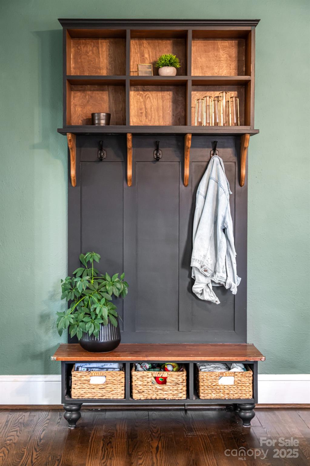 11 Colonial Place Asheville NC 28804