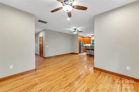 220 Rainbow Terrace Black Mountain NC 28711