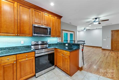 220 Rainbow Terrace Black Mountain NC 28711