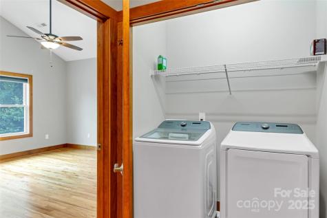 220 Rainbow Terrace Black Mountain NC 28711