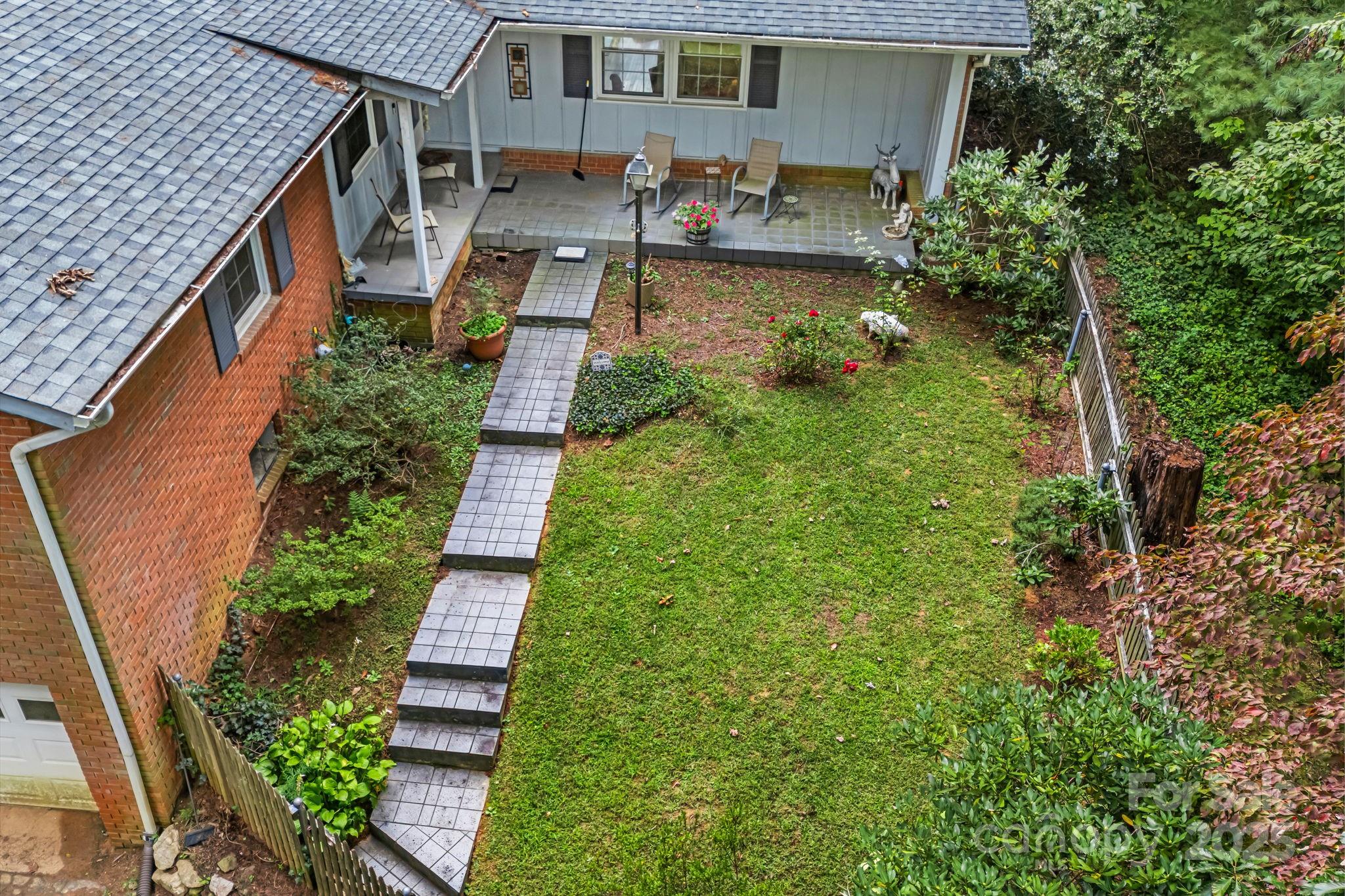 23 Rolling View Drive Asheville NC 28805