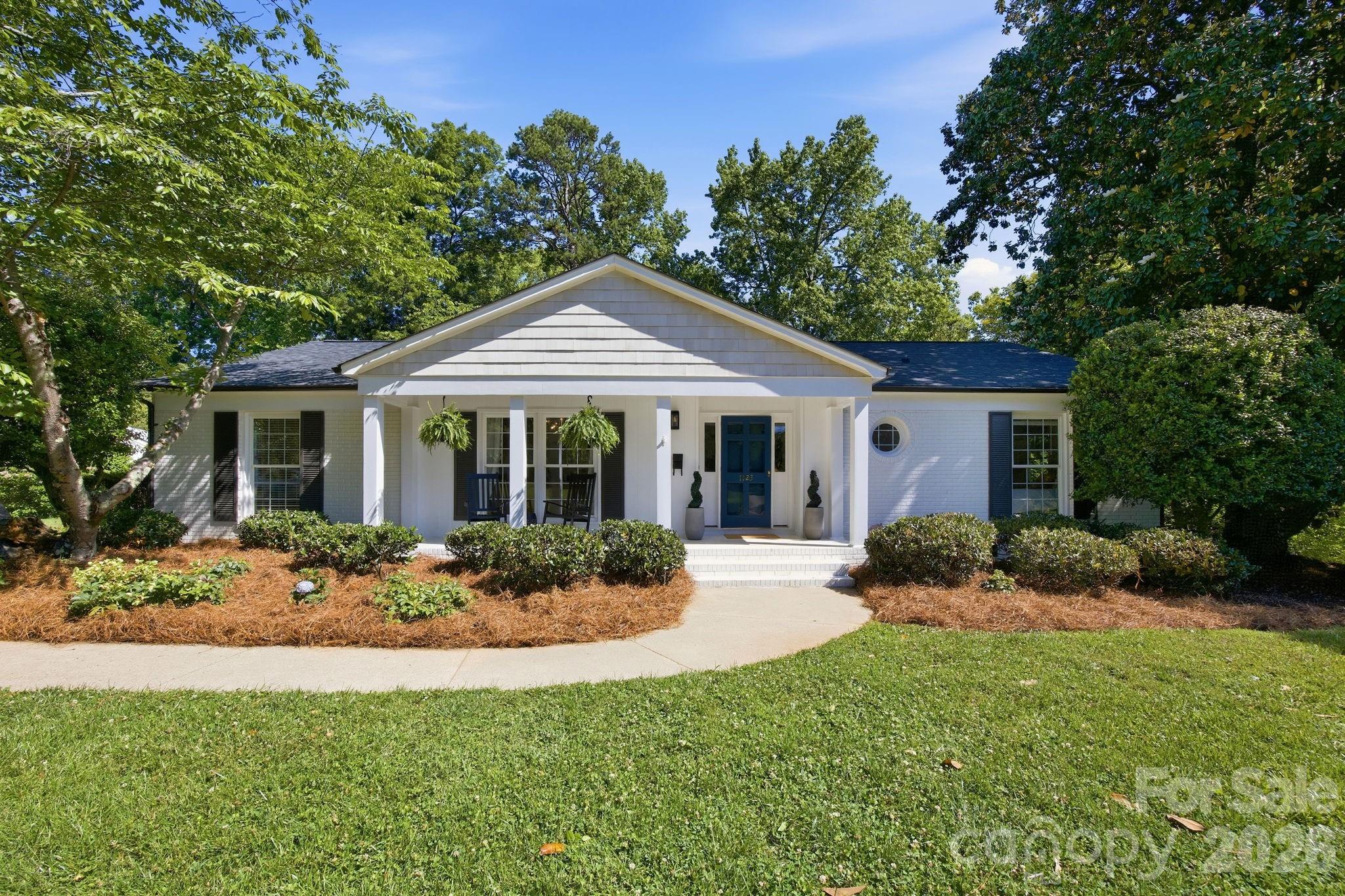 1123 Cheddington Drive Charlotte NC 28211