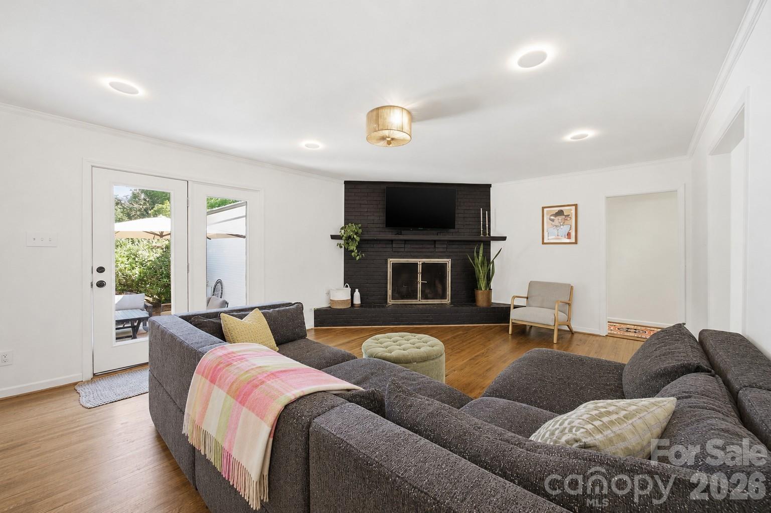 1123 Cheddington Drive Charlotte NC 28211