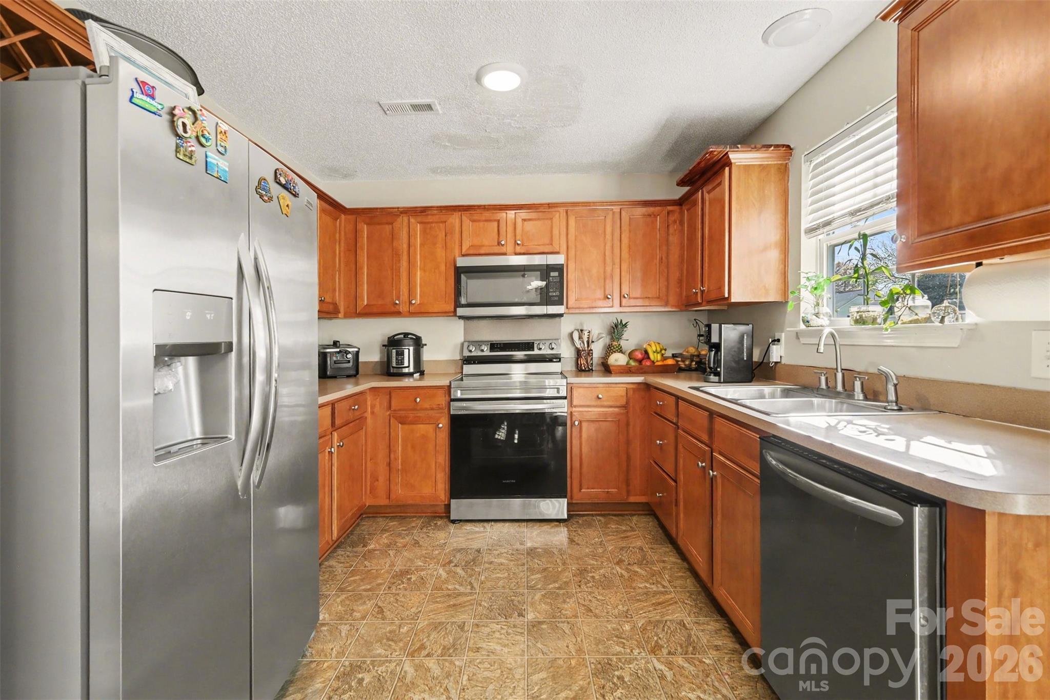503 River View Drive Lowell NC 28098