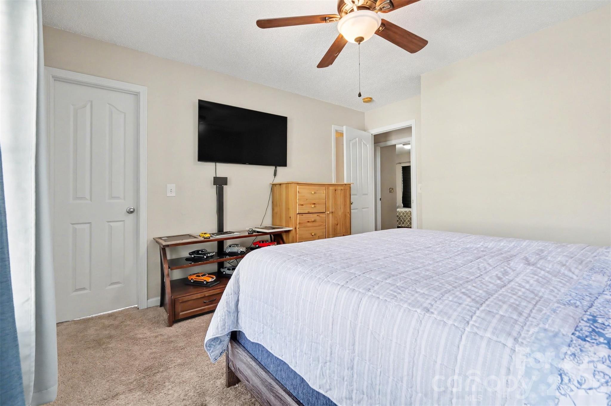 503 River View Drive Lowell NC 28098