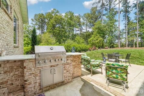 209 Holdsworth Drive Mount Holly NC 28120
