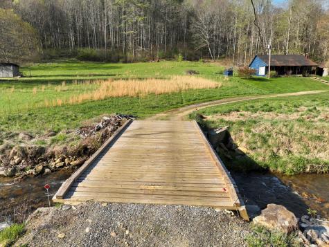 3041 Bald Mountain Road Burnsville NC 28714