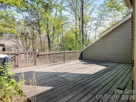 6516 Bentridge Drive Charlotte NC 28226