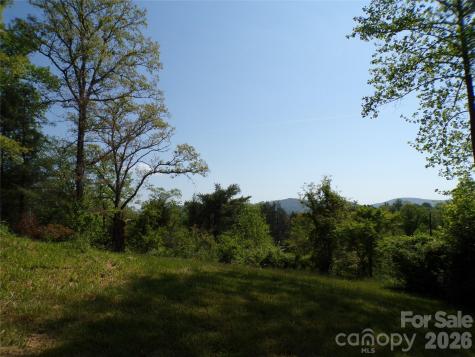202 Honor Lane Hendersonville NC 28792