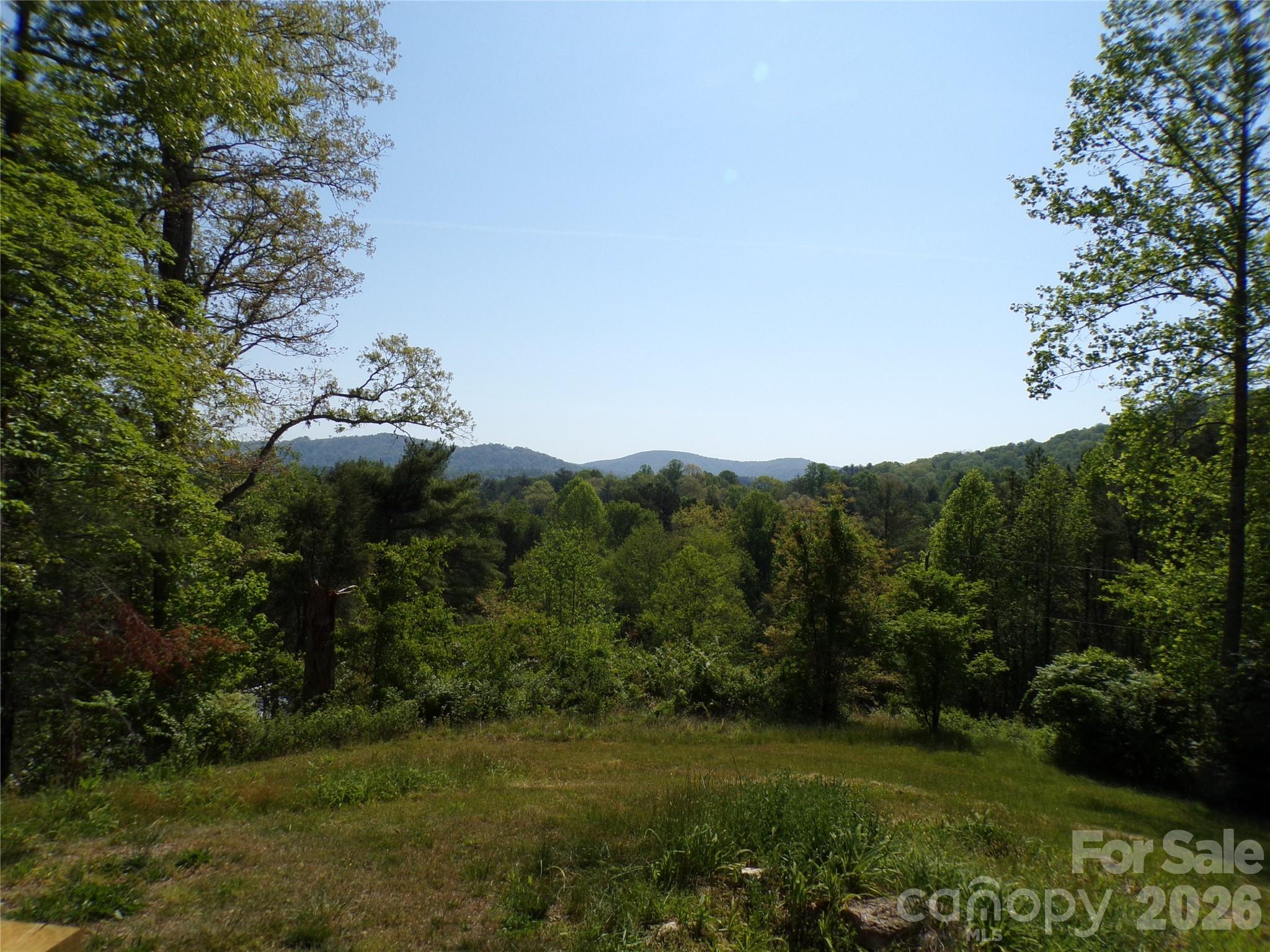 202 Honor Lane Hendersonville NC 28792