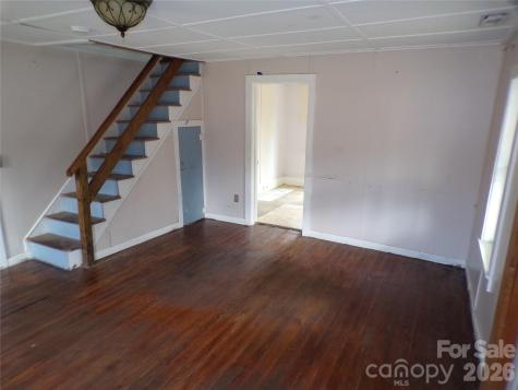 202 Honor Lane Hendersonville NC 28792