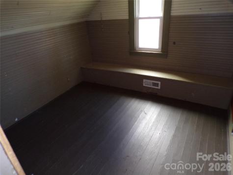 202 Honor Lane Hendersonville NC 28792