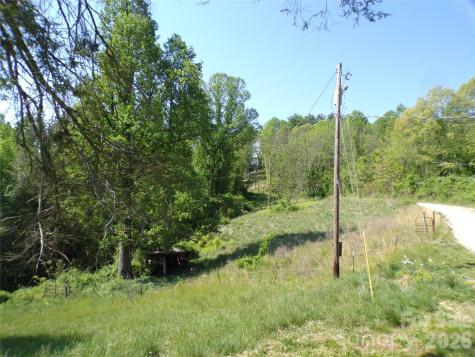 202 Honor Lane Hendersonville NC 28792