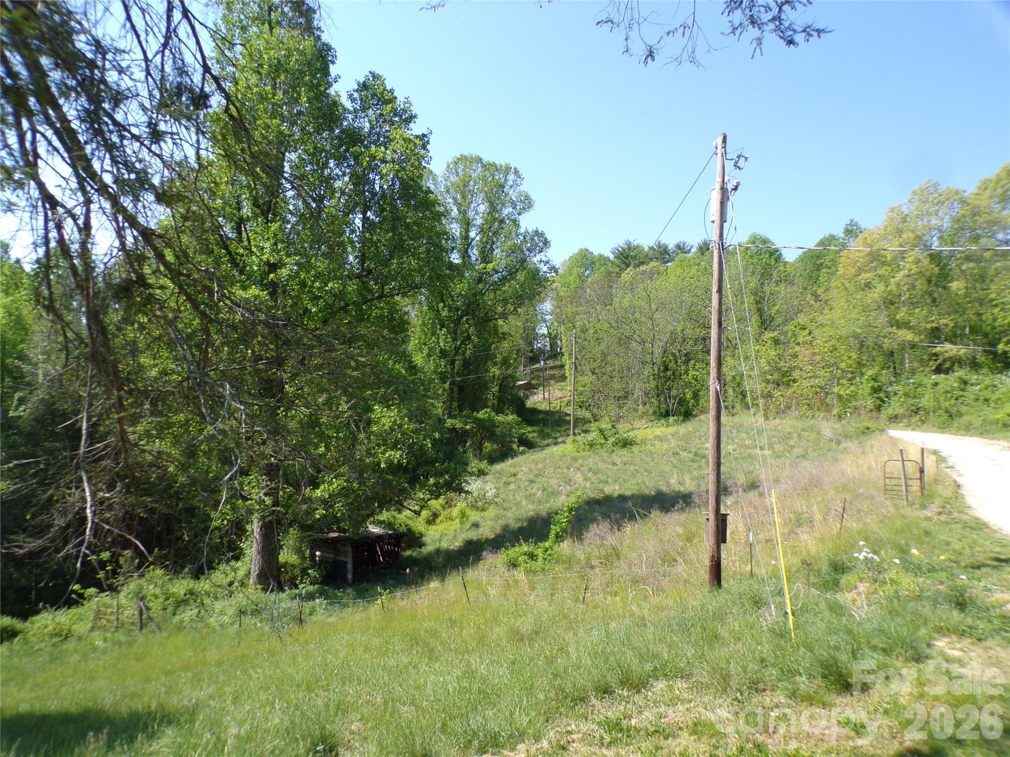 202 Honor Lane Hendersonville NC 28792