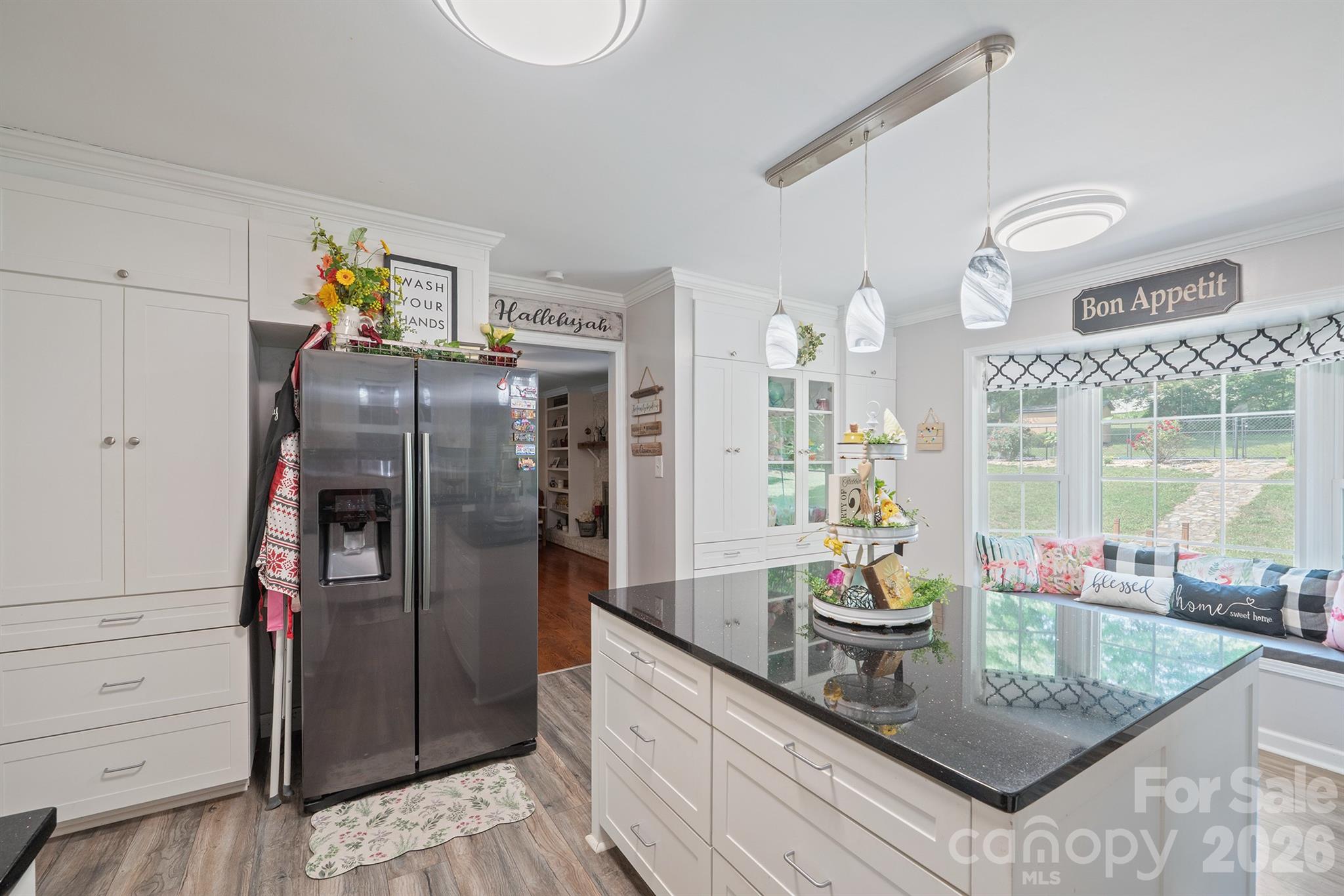 435 W Central Avenue Mount Holly NC 28120