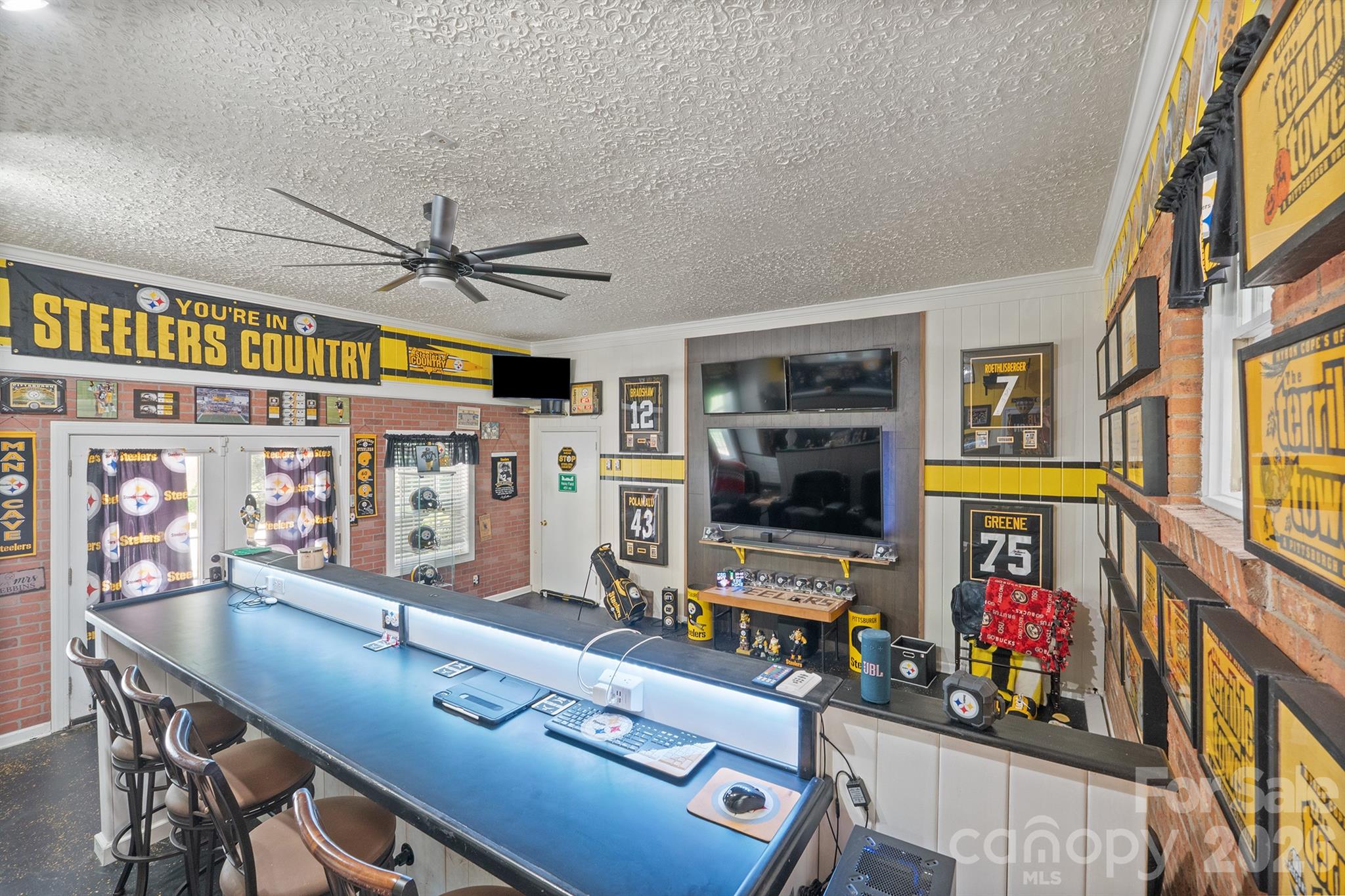435 W Central Avenue Mount Holly NC 28120