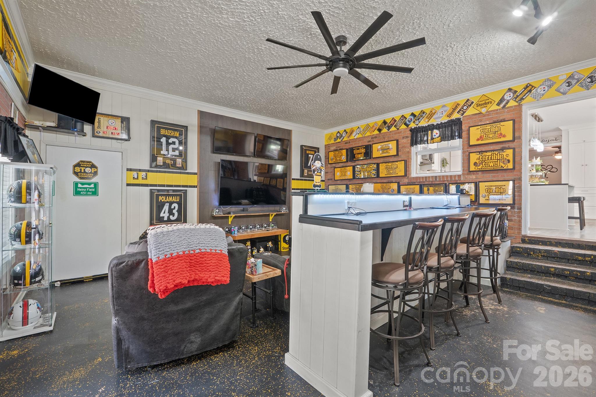 435 W Central Avenue Mount Holly NC 28120