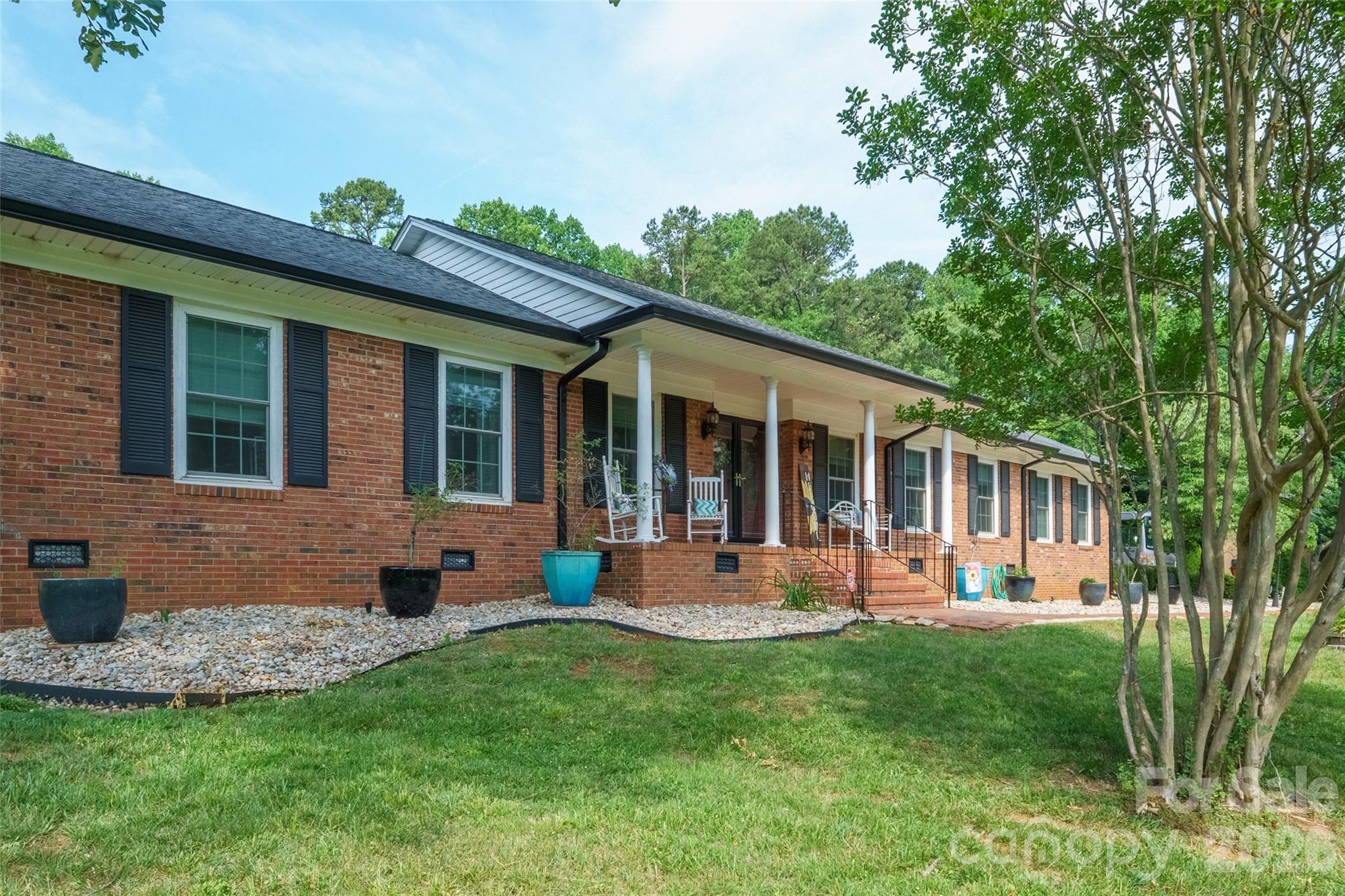 435 W Central Avenue Mount Holly NC 28120