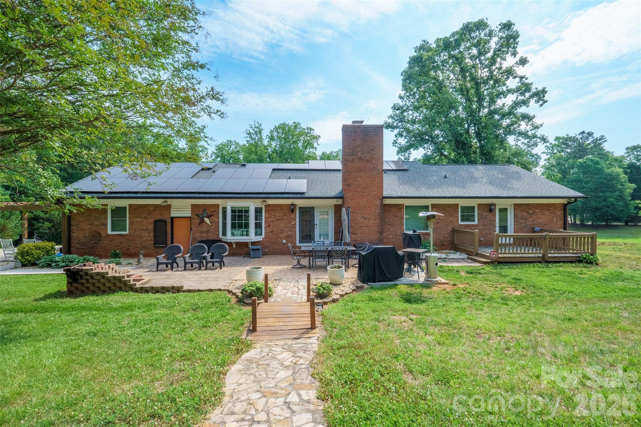 435 W Central Avenue Mount Holly NC 28120