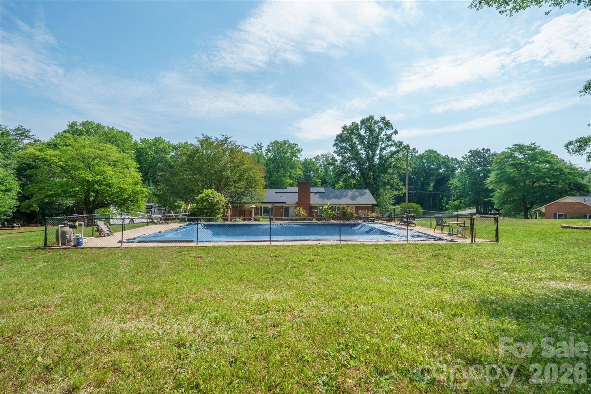 435 W Central Avenue Mount Holly NC 28120