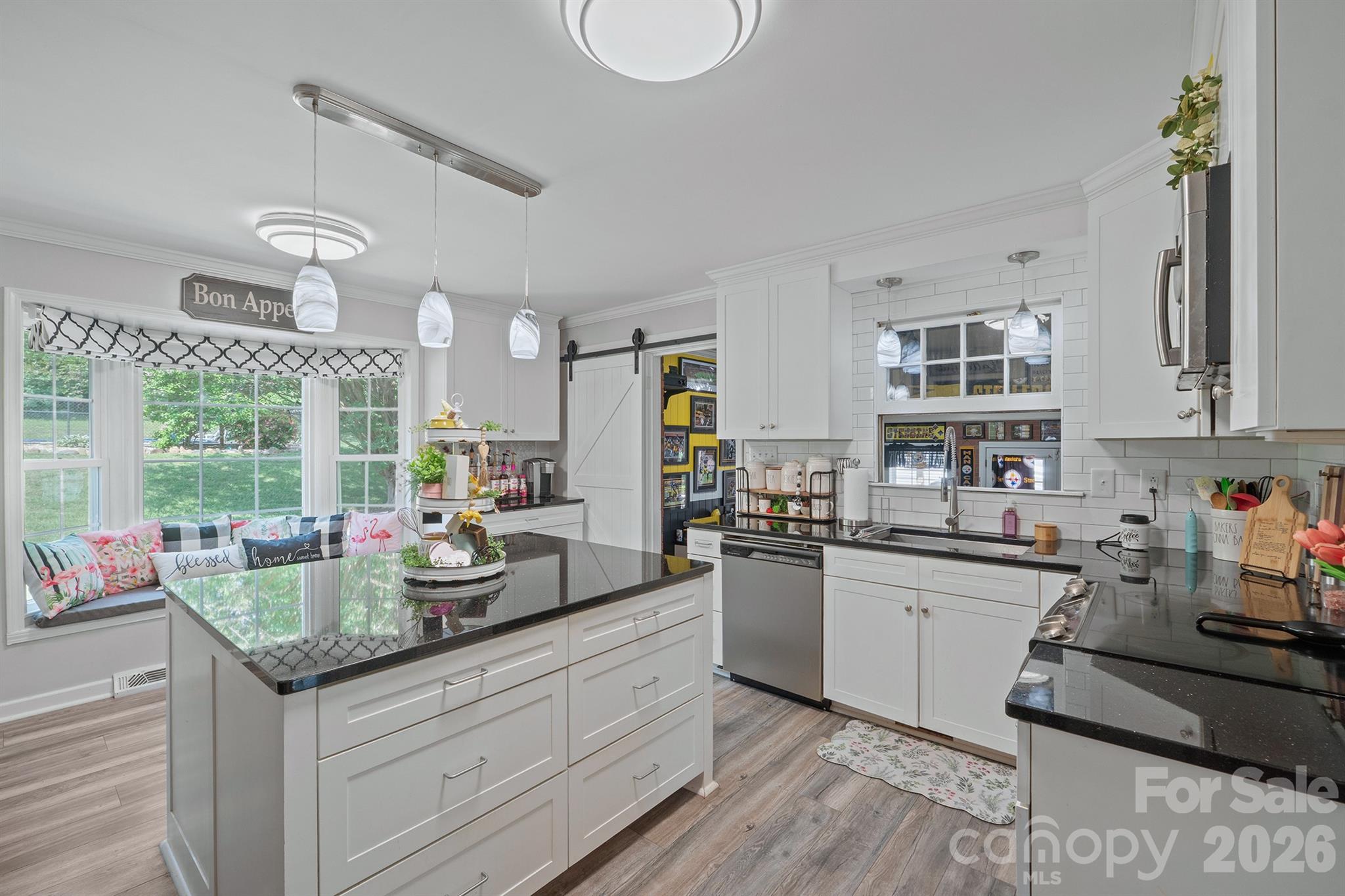 435 W Central Avenue Mount Holly NC 28120