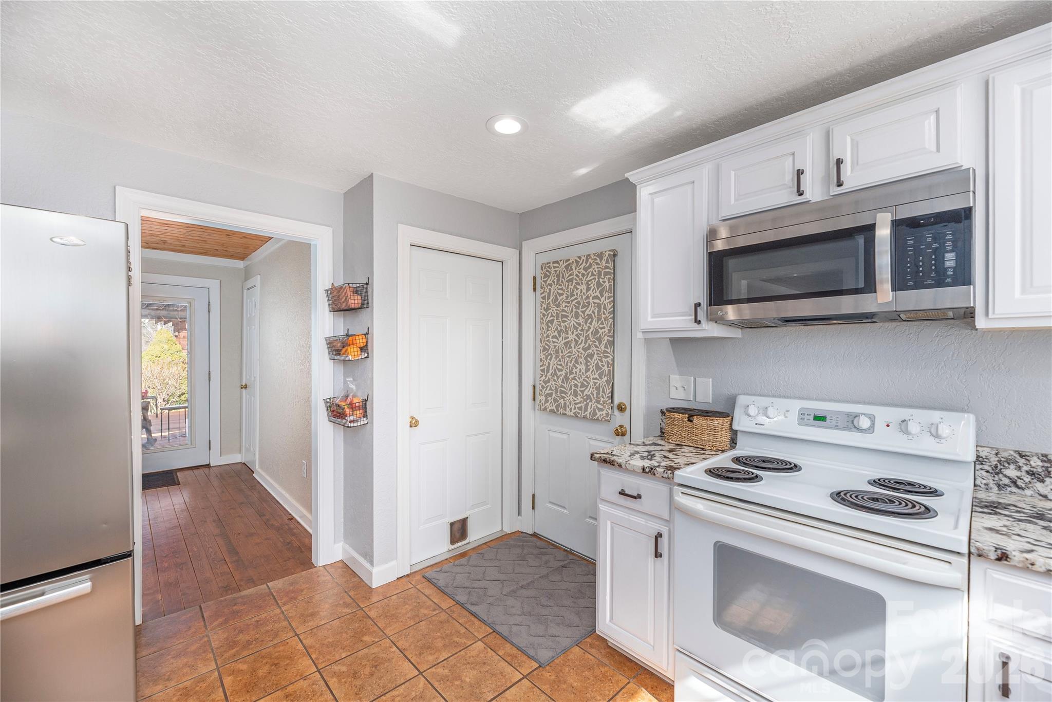 110 Dillingham Circle Asheville NC 28805