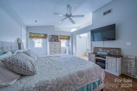 56 Southchase Drive Fletcher NC 28732