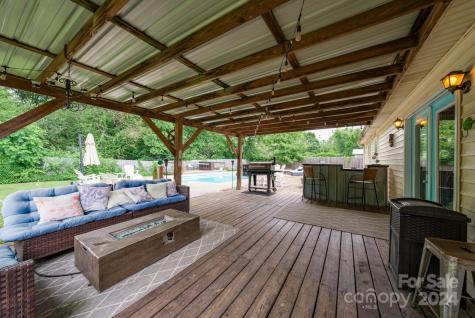 56 Southchase Drive Fletcher NC 28732
