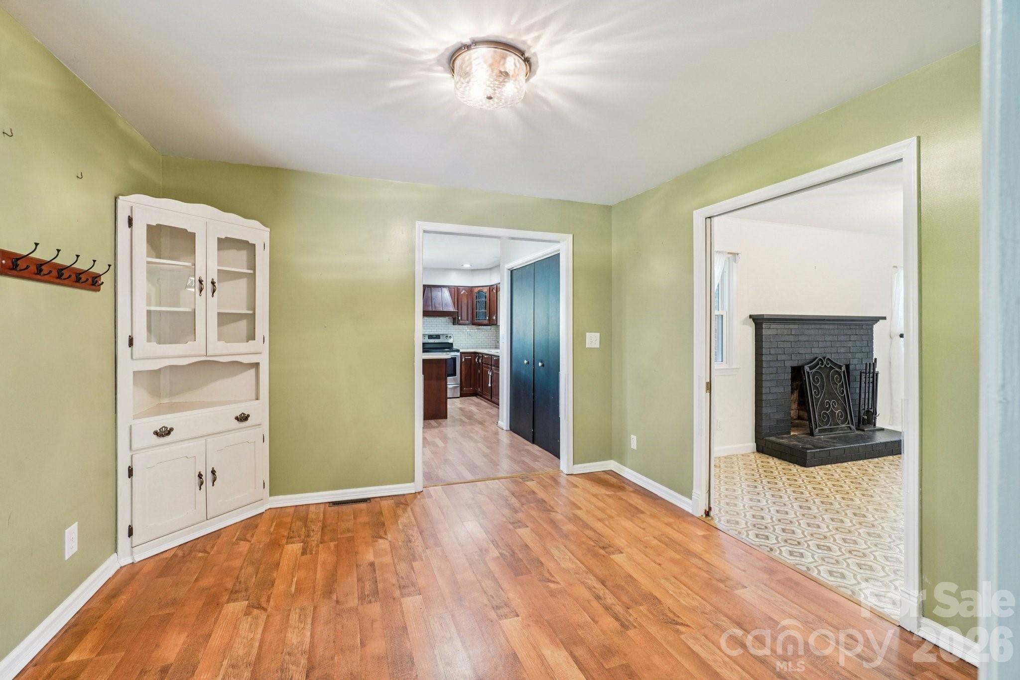 710 Heatherwood Drive Hendersonville NC 28792