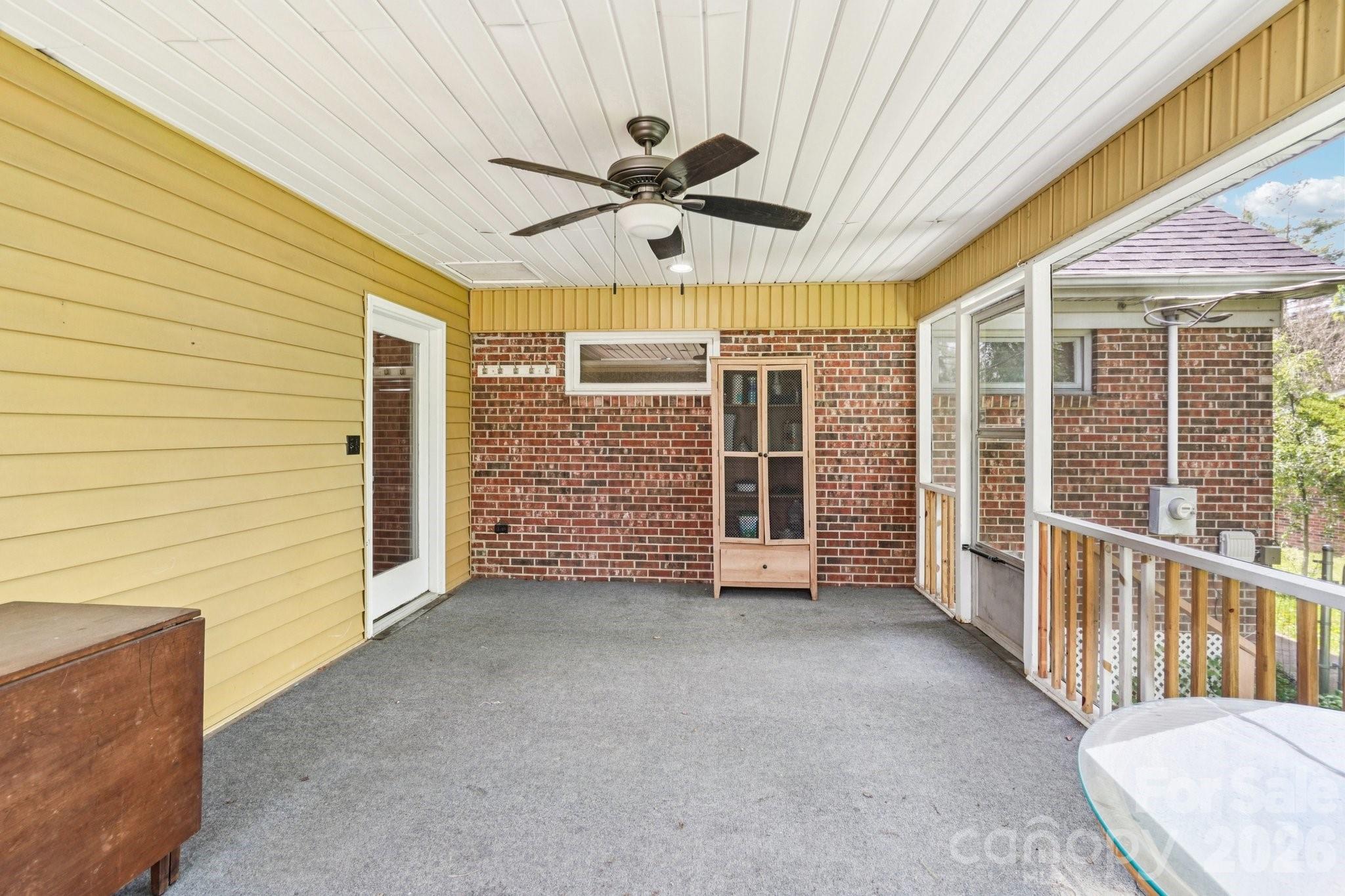 710 Heatherwood Drive Hendersonville NC 28792