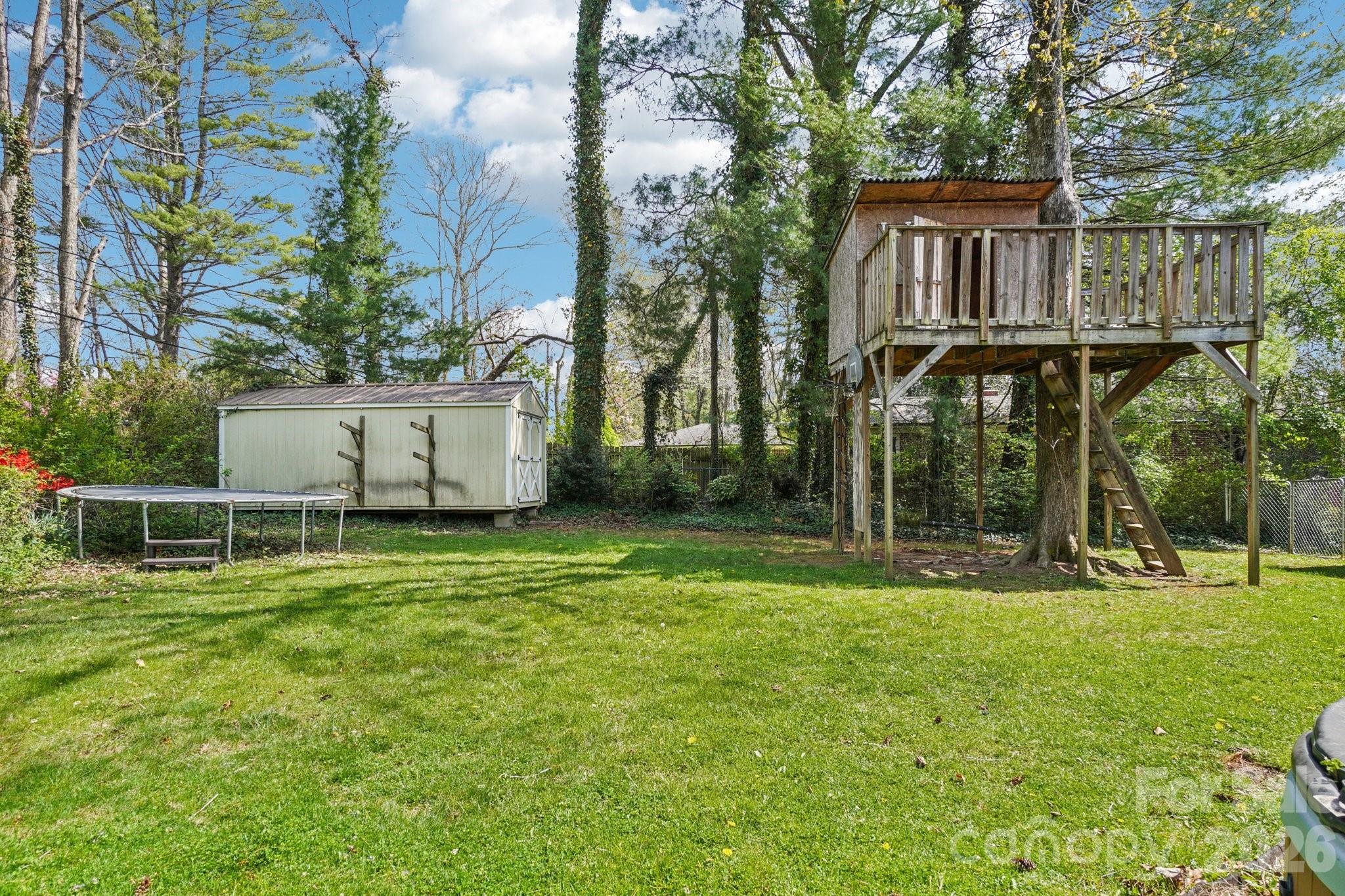 710 Heatherwood Drive Hendersonville NC 28792