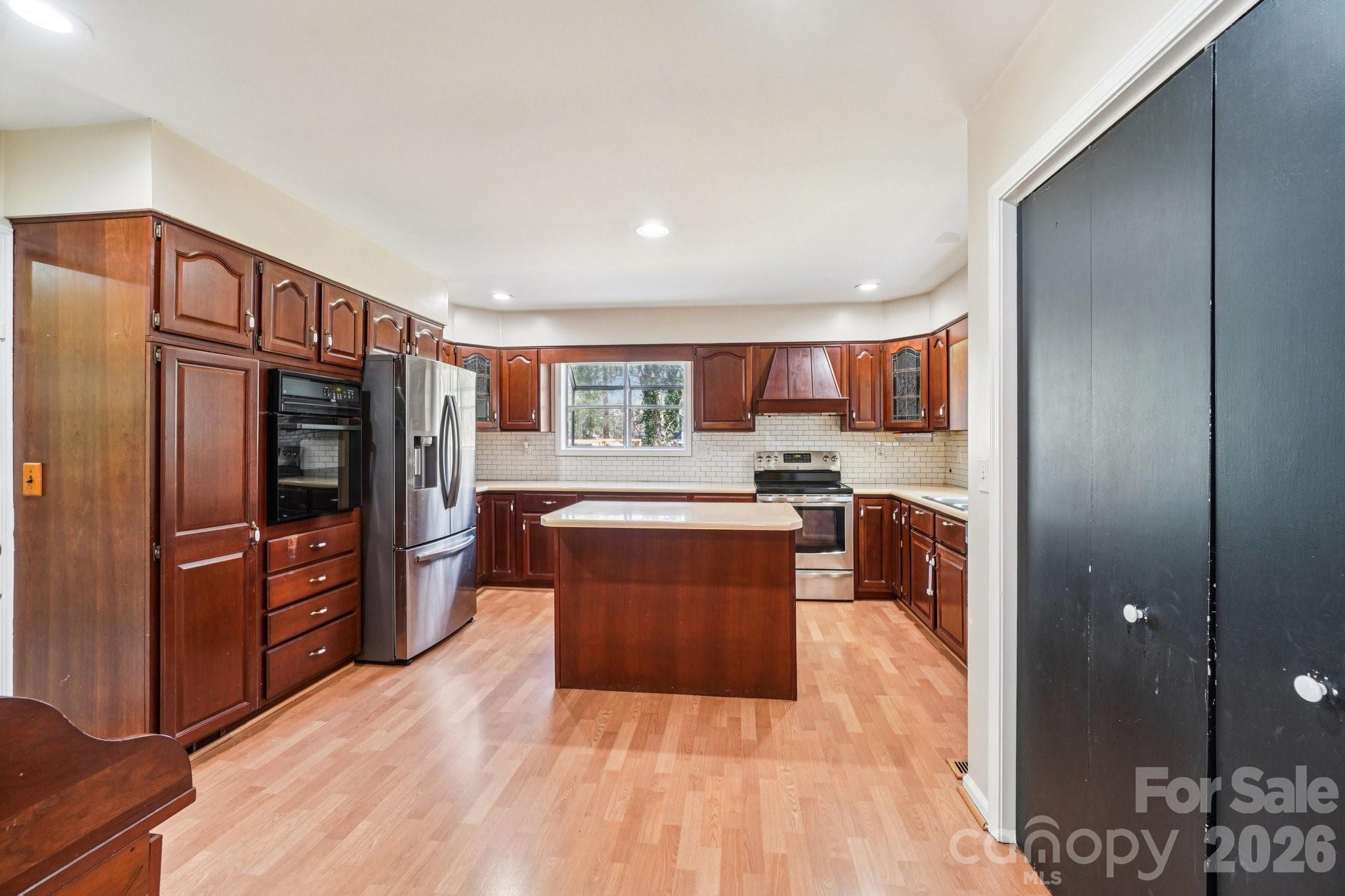 710 Heatherwood Drive Hendersonville NC 28792