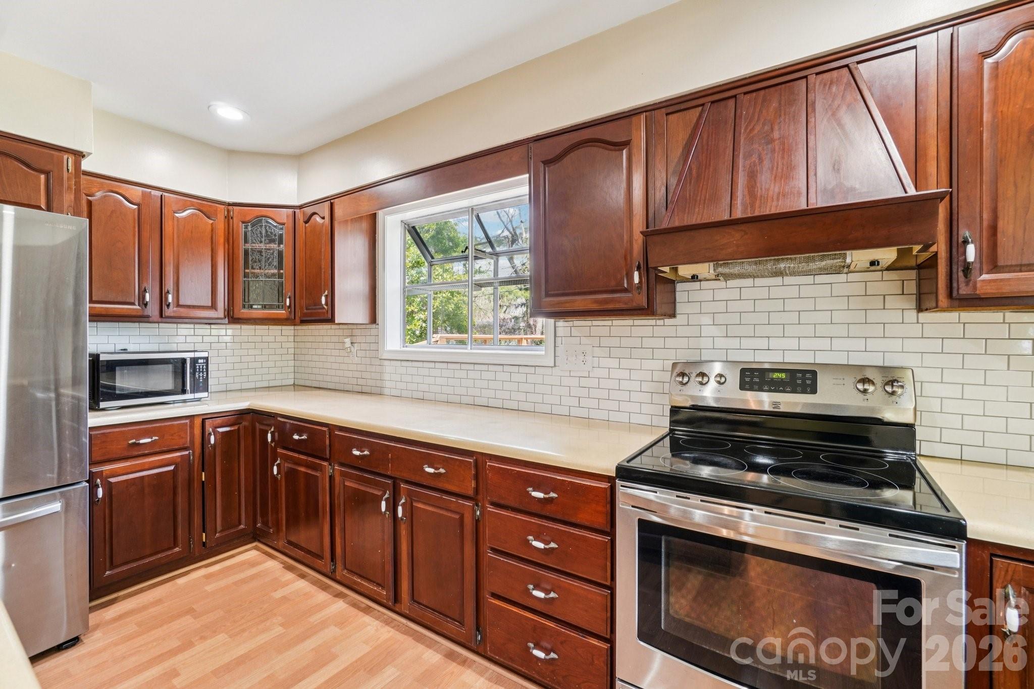 710 Heatherwood Drive Hendersonville NC 28792