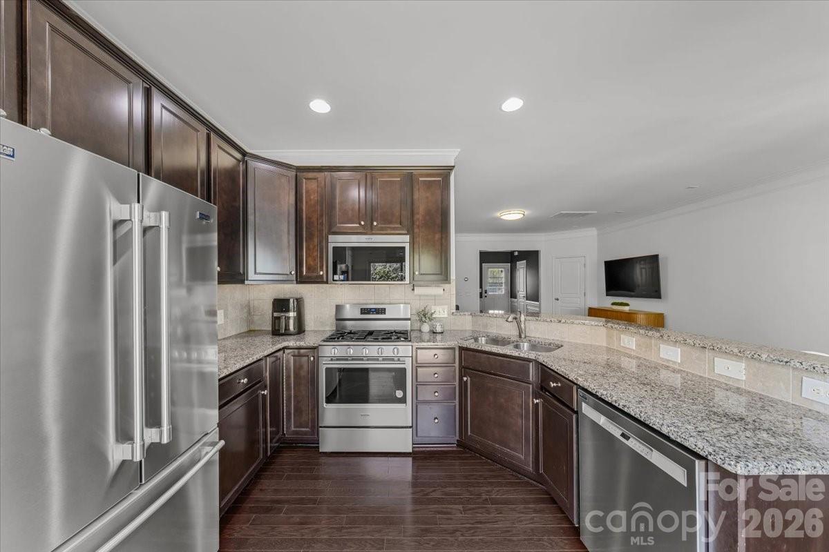 2419 Diplomat Lane Charlotte NC 28210