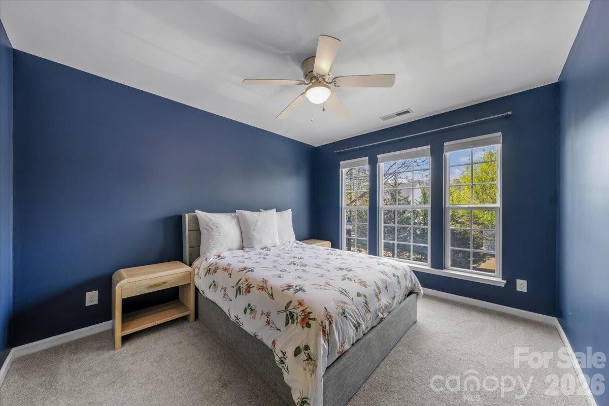 2419 Diplomat Lane Charlotte NC 28210