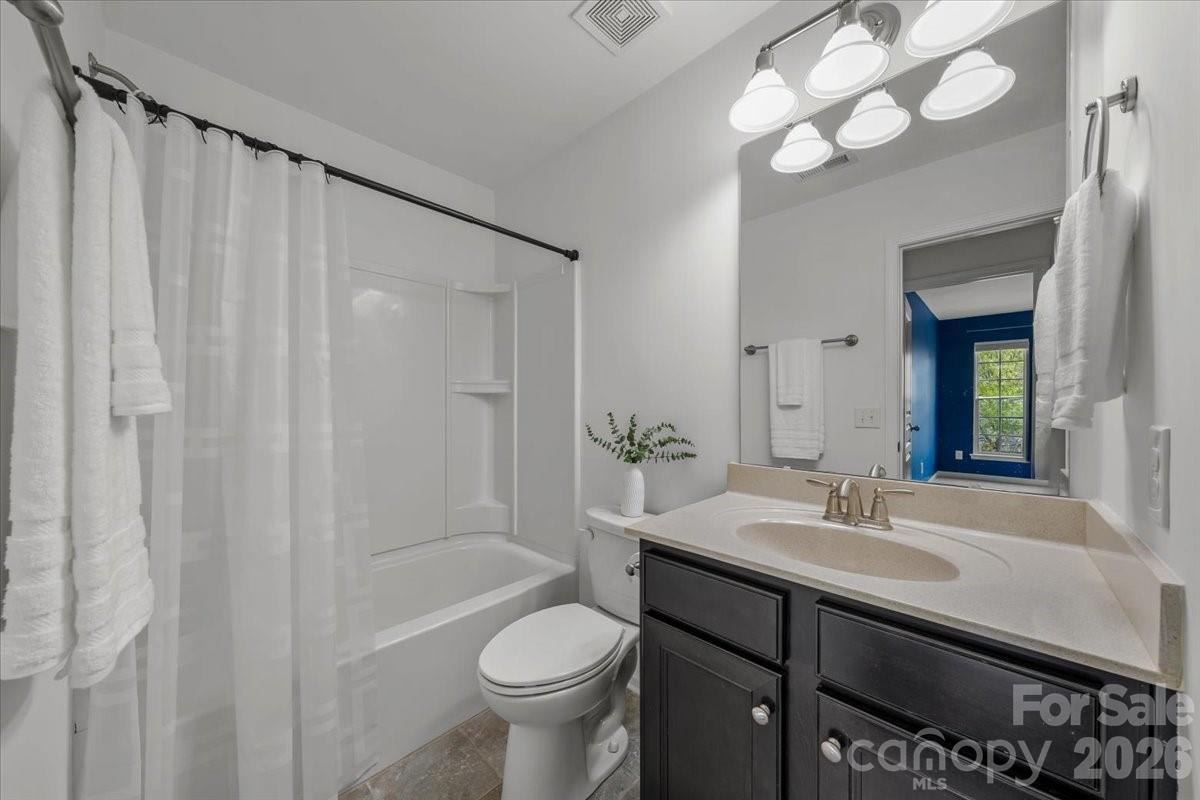 2419 Diplomat Lane Charlotte NC 28210