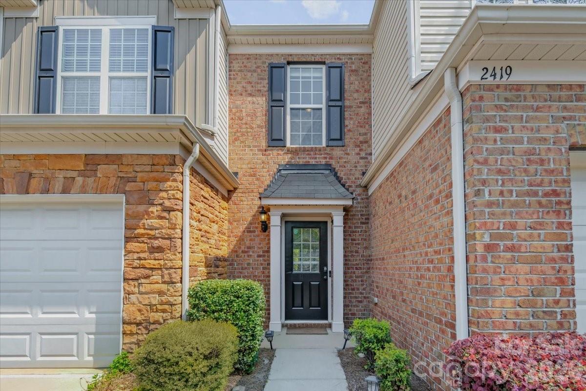 2419 Diplomat Lane Charlotte NC 28210