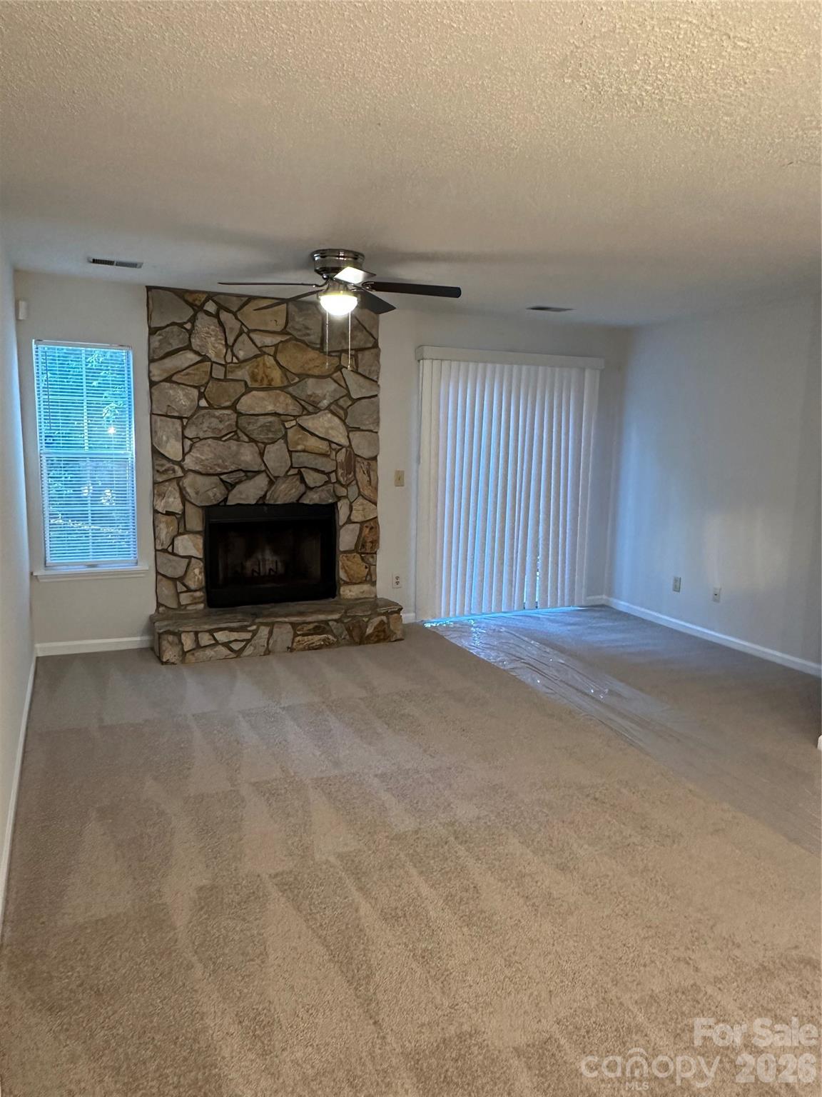 6311 Windsor Gate Lane Charlotte NC 28215