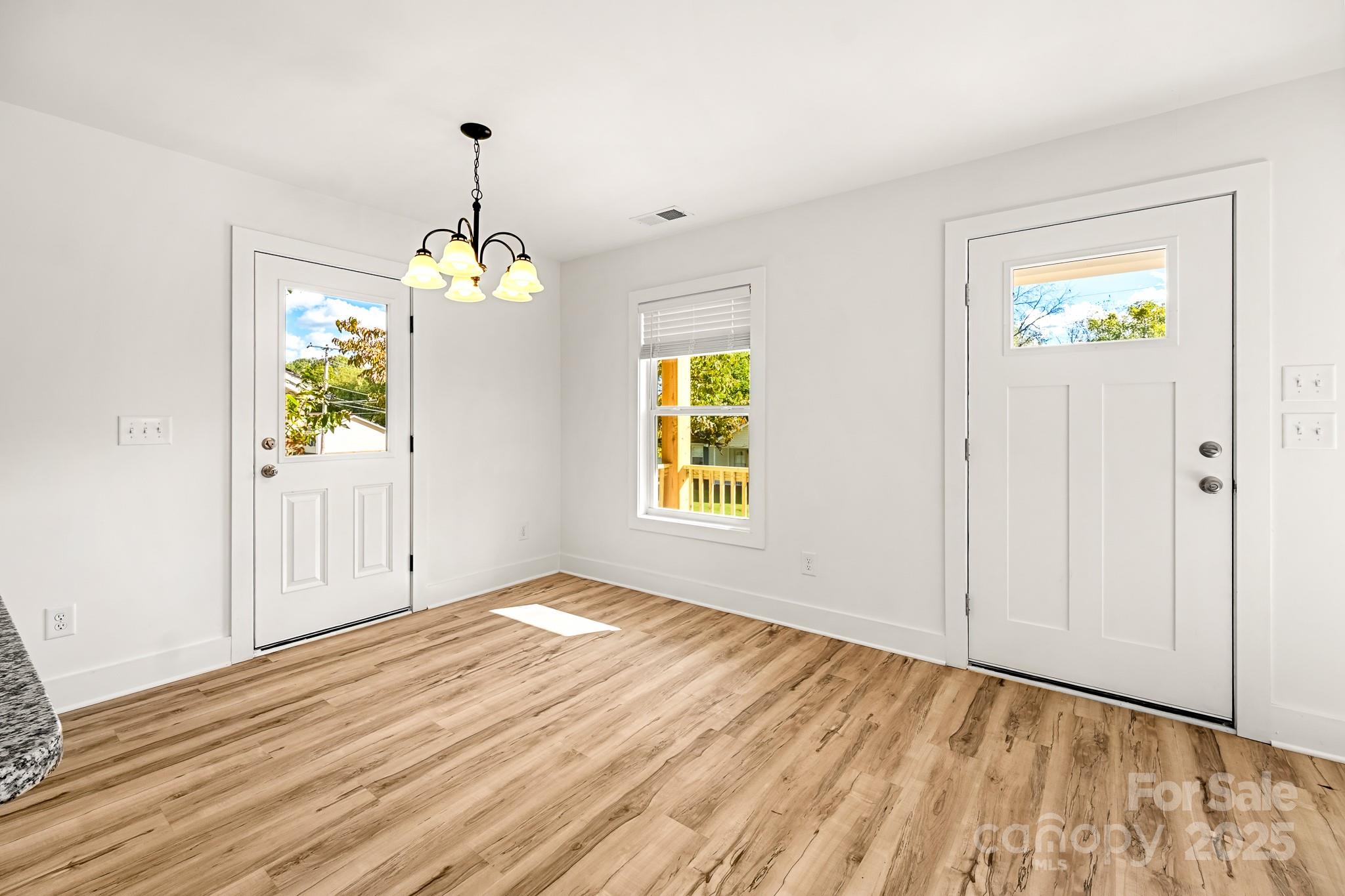 517 W Pine Street Maiden NC 28650