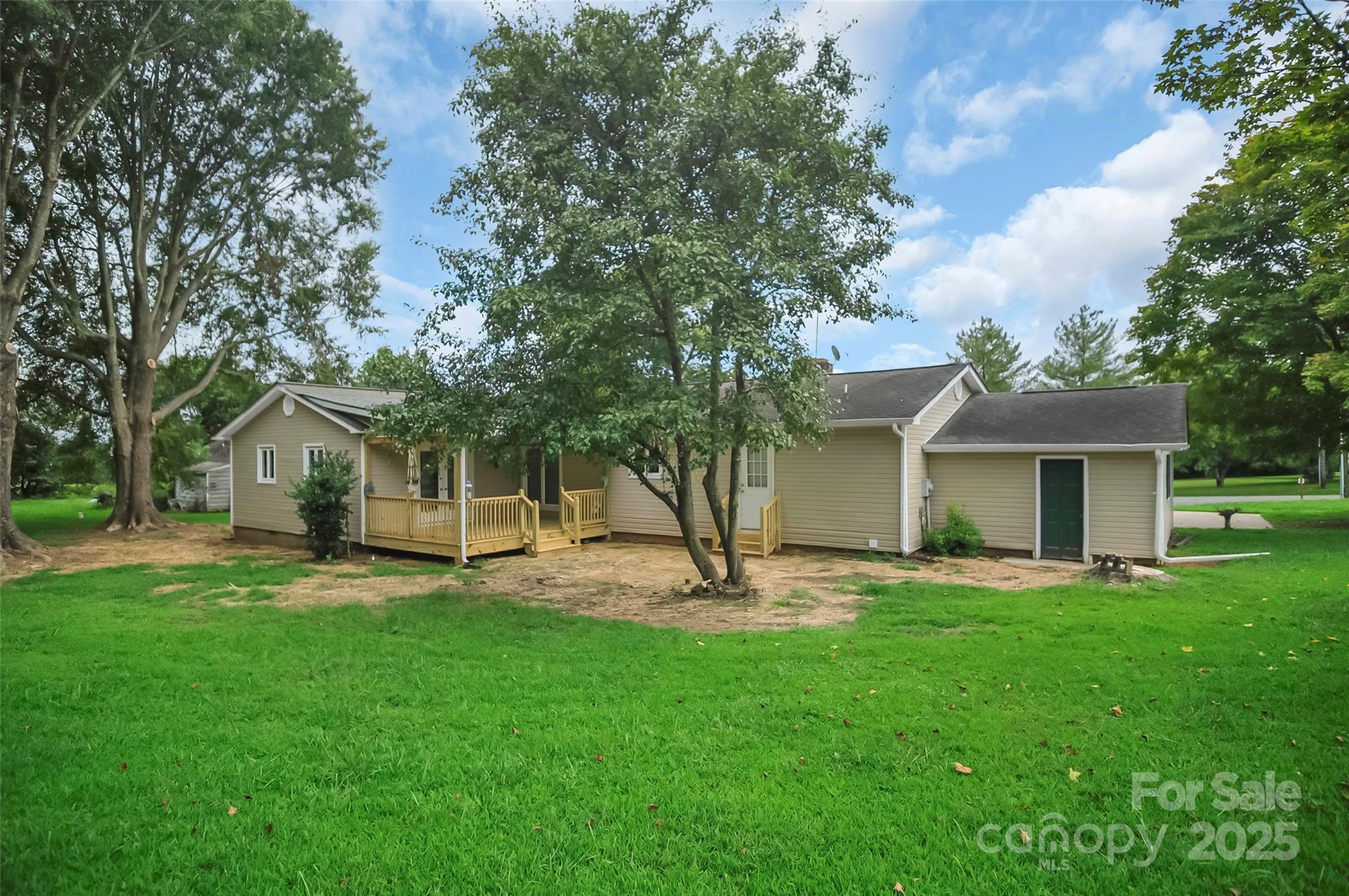 6316 Hill Gates Trail Cherryville NC 28021