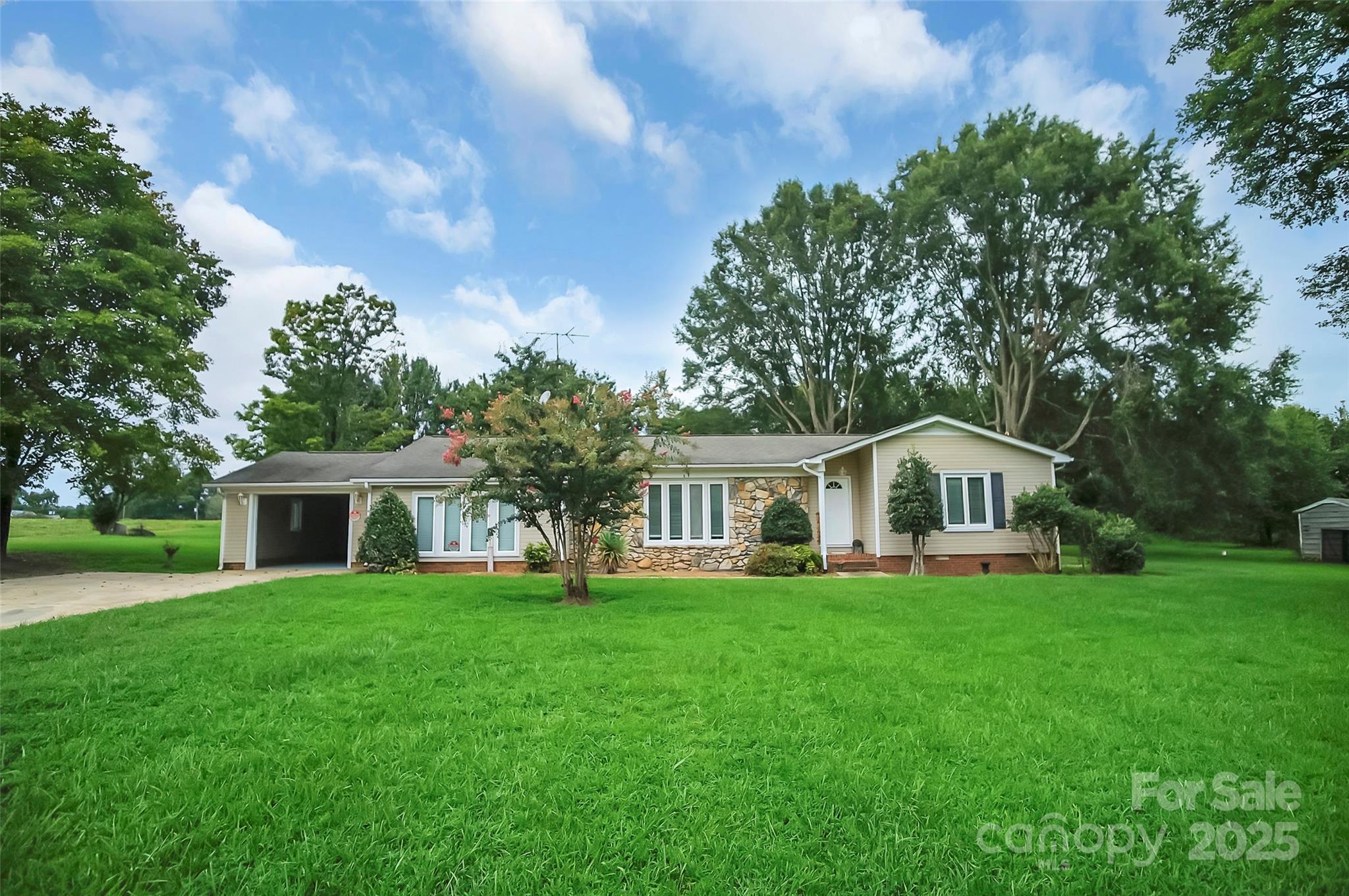 6316 Hill Gates Trail Cherryville NC 28021
