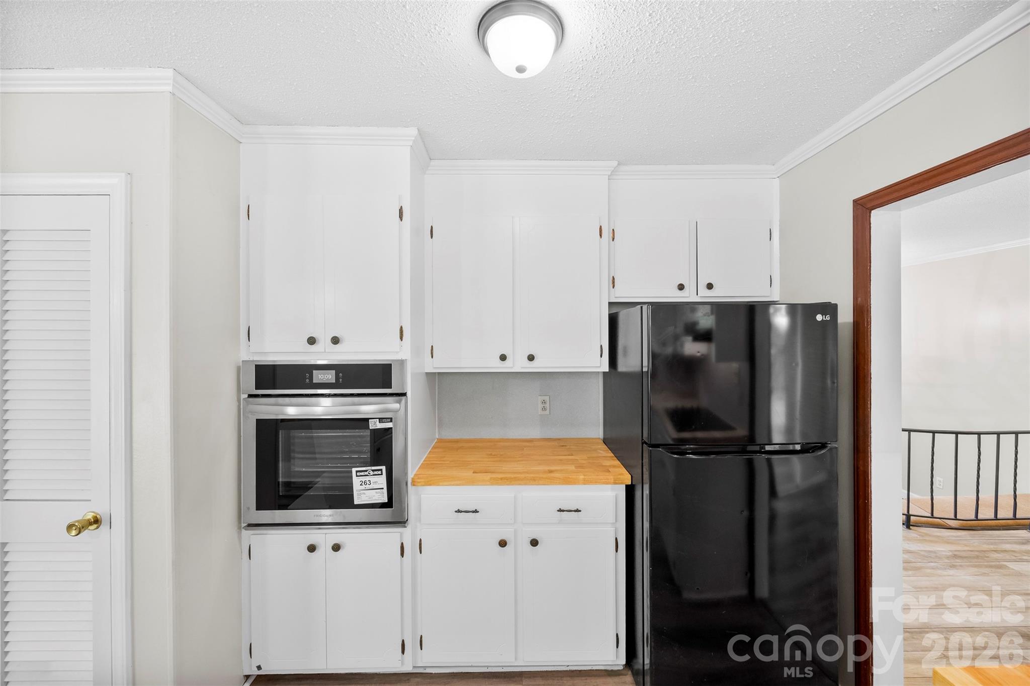 302 Suburban Avenue Kannapolis NC 28083