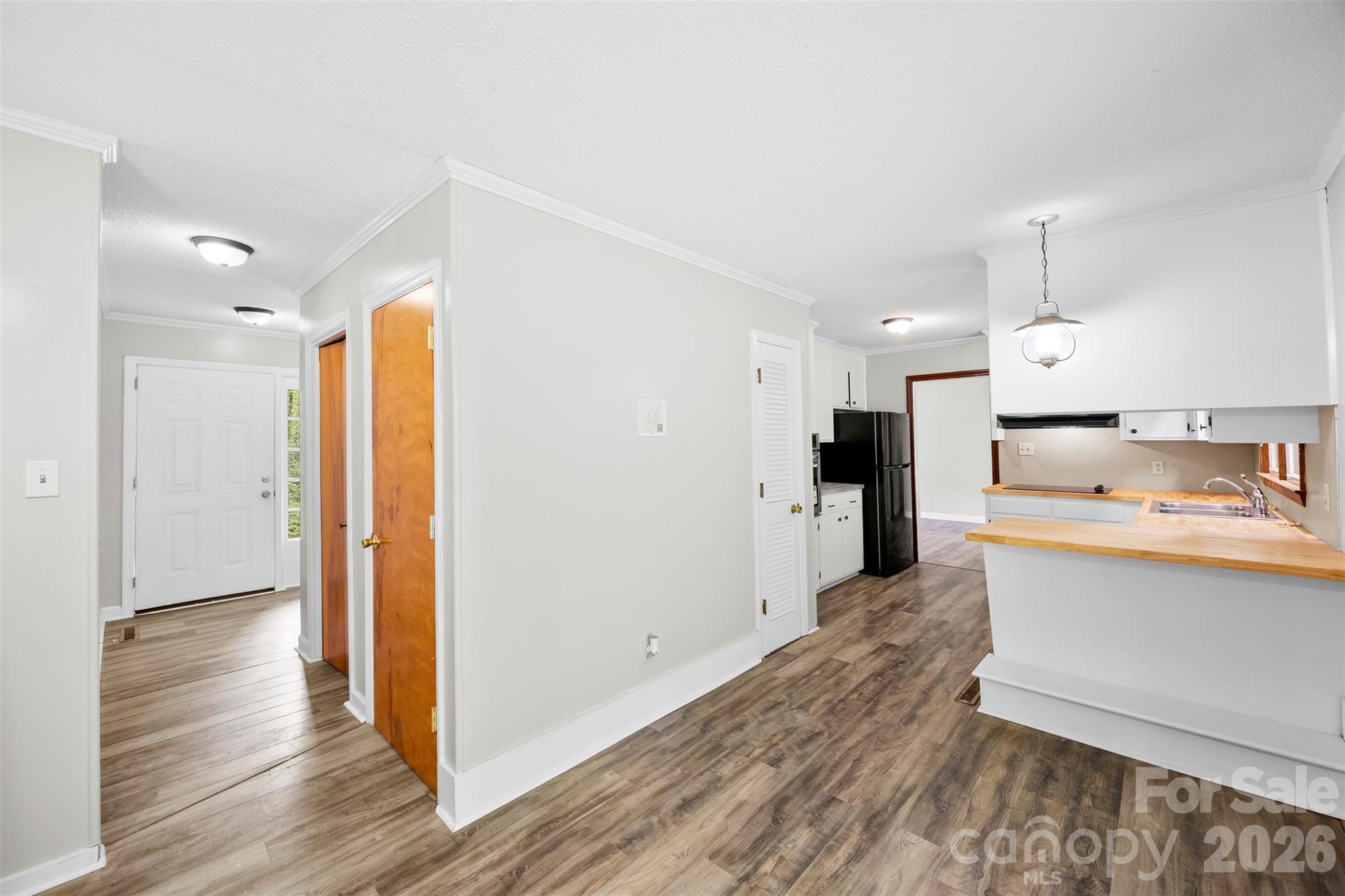 302 Suburban Avenue Kannapolis NC 28083