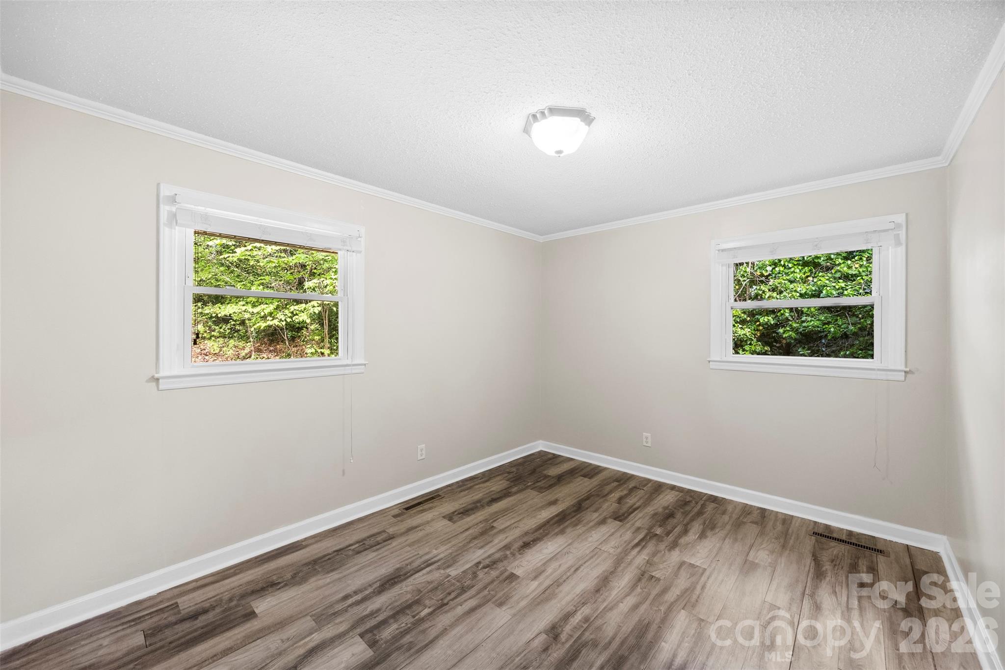 302 Suburban Avenue Kannapolis NC 28083