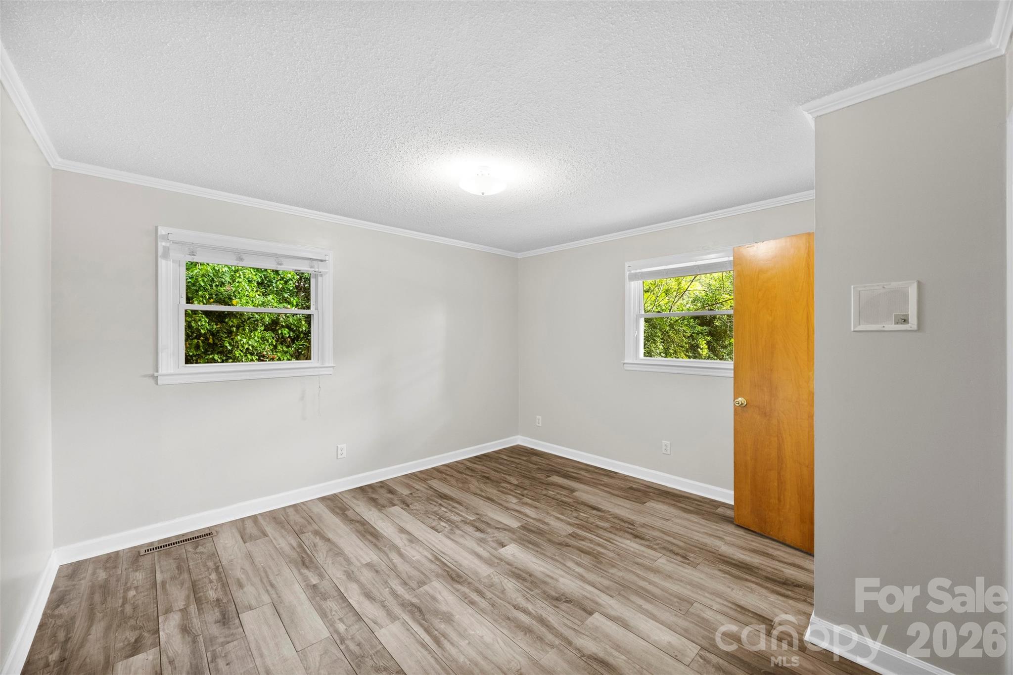 302 Suburban Avenue Kannapolis NC 28083