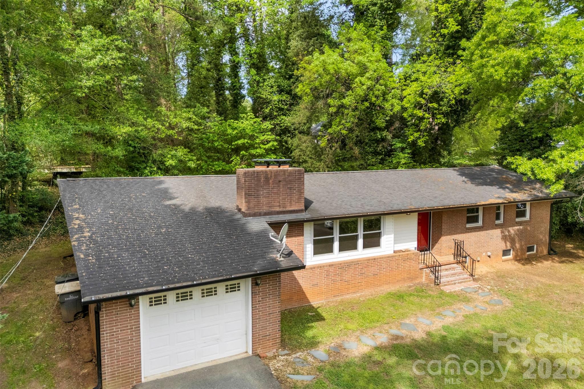 302 Suburban Avenue Kannapolis NC 28083